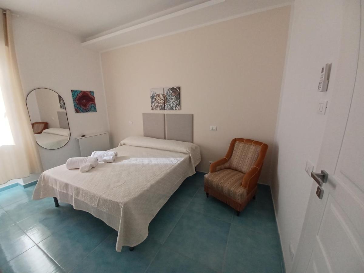 B&B Due Stanzulelle Salerno Exterior photo